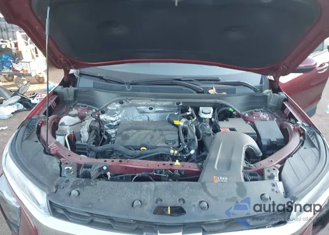 2025 Chevrolet Trax Fwd Lt из США, поврежденный, VIN KL77LHEP7SC161941